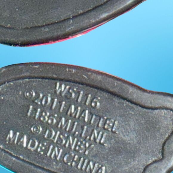 Disney Minnie Mouse Doll Snap N Style Posable Dress Up & Mickey Swimming Toy A7 - Picture 3 of 8